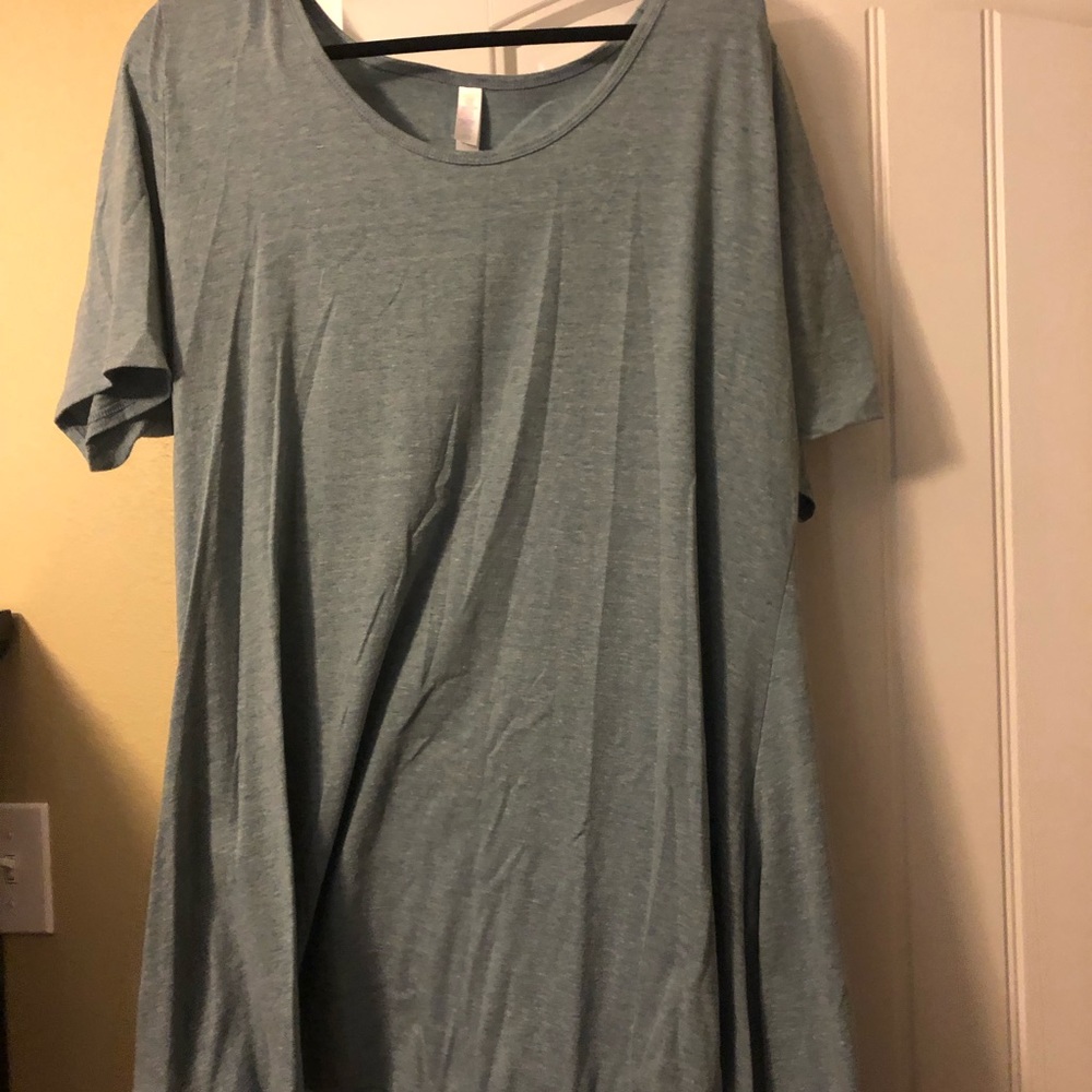LuLaRoe 3xl Perfect T. Cobalt blue.